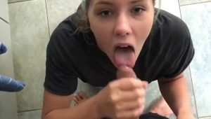  Hot ex wife wants to suck a dick on the floor