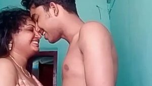  Indian Hasband and Wife Live